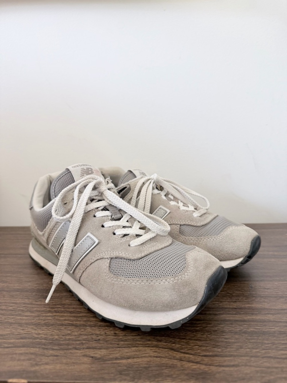 New Balance Classic Light Gray Suede and Mesh Sneakers READ NOTE W9 M7.5